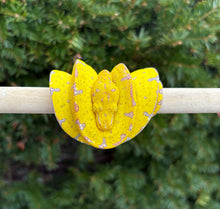 Load image into Gallery viewer, Baby Sorong Green Tree Python (1)