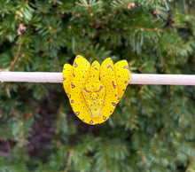 Load image into Gallery viewer, Baby Aru x Biak Green Tree Python