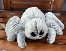 Load image into Gallery viewer, Spider Plushie