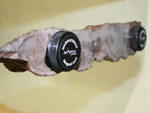 Load image into Gallery viewer, MagNaturals Mushroom Ledge - MD